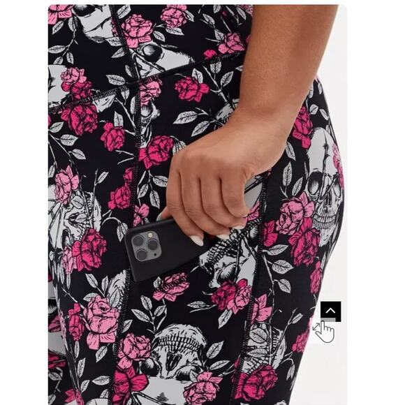 Torrid 2 (2X 18/20) Skull Roses Full Length Active Leggings w/Side Pockets New - Picture 5 of 5